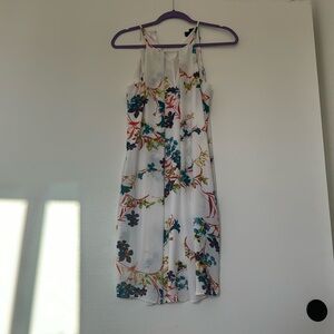 Worthington Size 4 Dress - White with Vibrant Floral Pattern